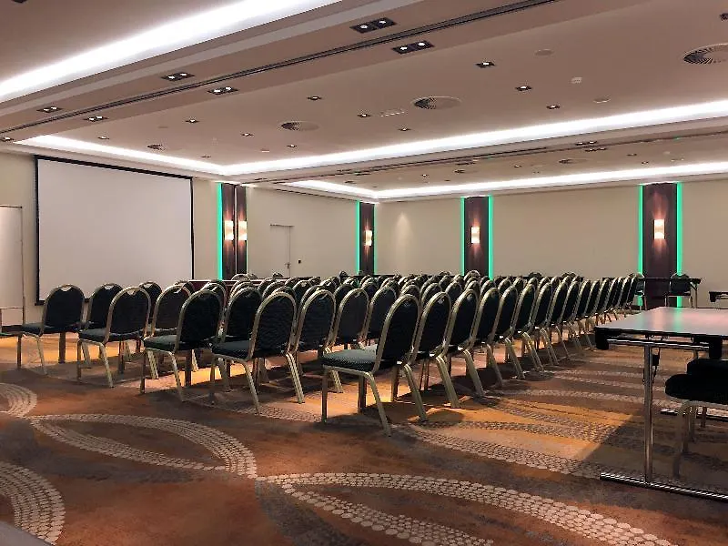 Courtyard By Marriott Duesseldorf Seestern Hotel Düsseldorf