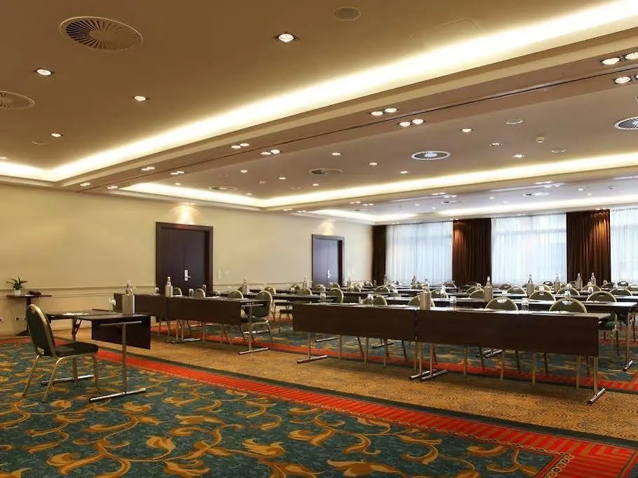 Courtyard By Marriott Duesseldorf Seestern Dusseldorf