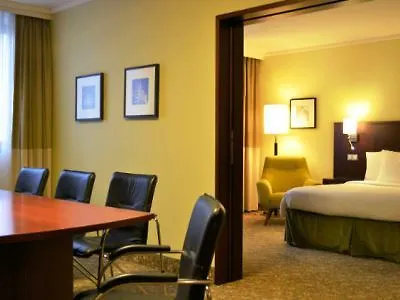 Courtyard By Marriott Duesseldorf Seestern 4*, Ντίσελντορφ